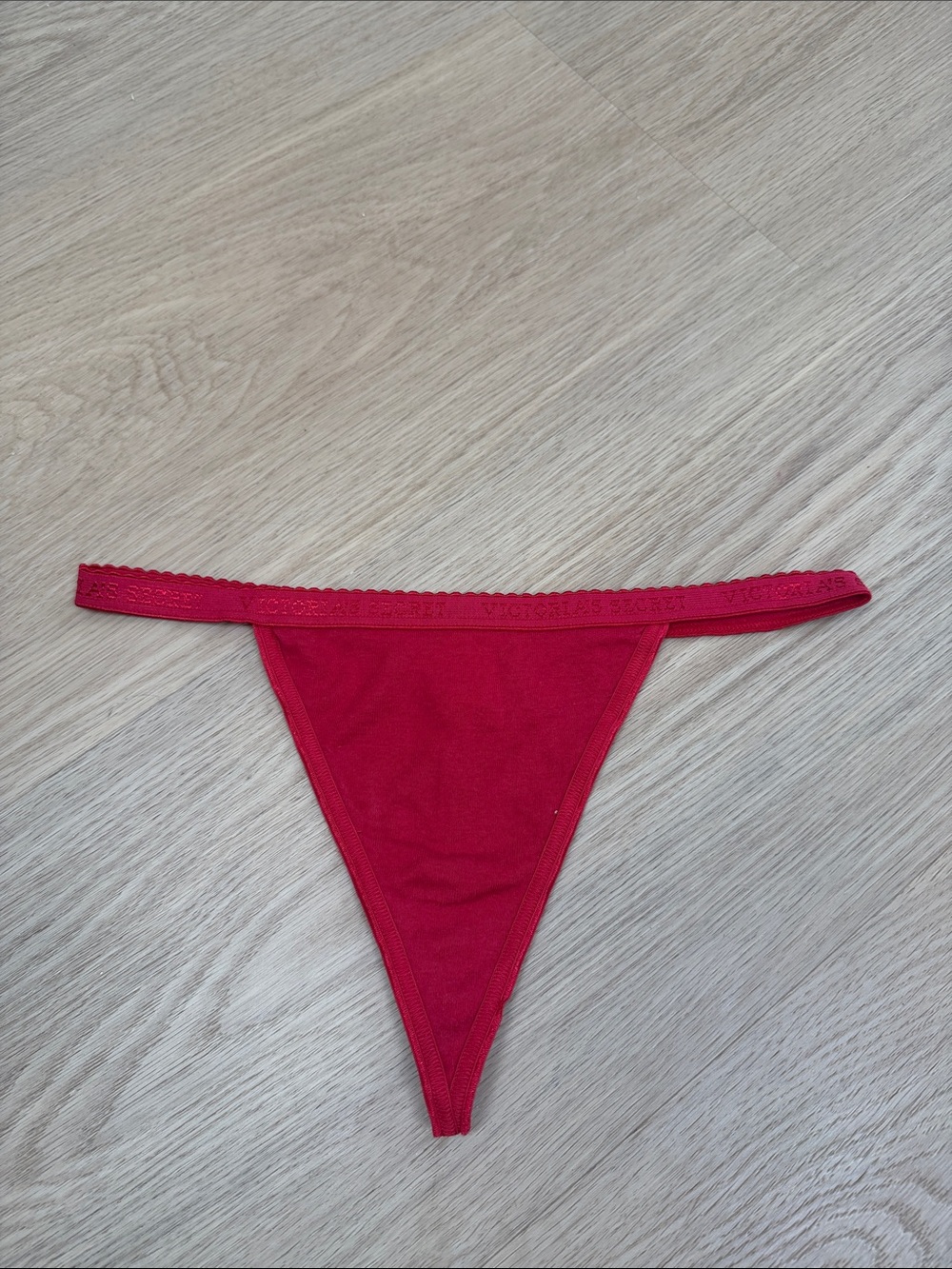 2005 Y2K Vintage Victoria’s Secret Low Rise V String Thong Panty M